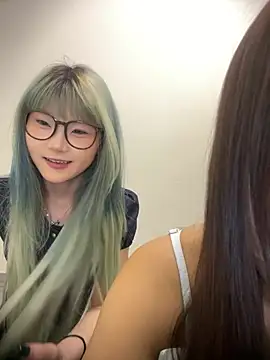 Rocket-Girl Webcam show