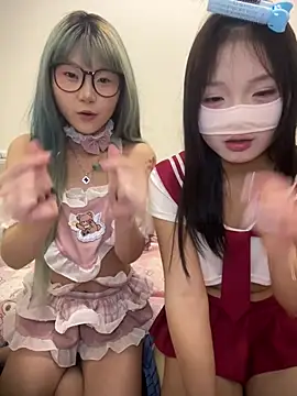 Rocket-Girl Show in webcam