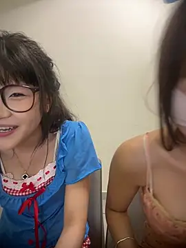 Rocket-Girl Webcam show