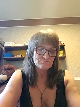 Chat +18 de Manulenok ao vivo
