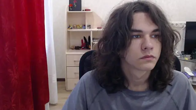 Show modela tiiiiiiiiim na web-kameri