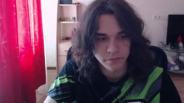 Show modela tiiiiiiiiim na web-kameri