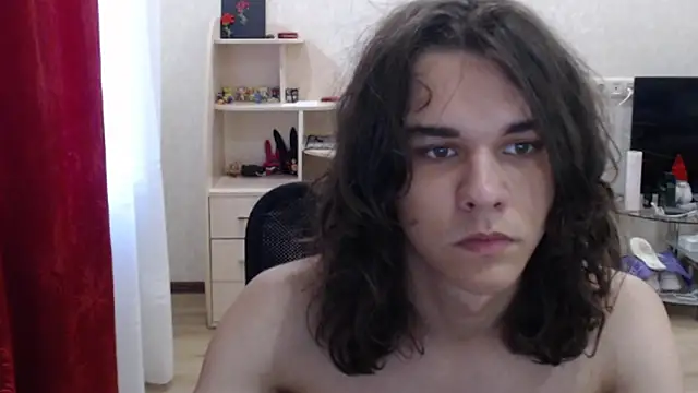 Show modela tiiiiiiiiim na web-kameri