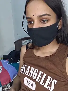 Siya_9877 লাইভ XXX চ্যাট