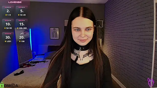 Mihcela_Furett Show in webcam