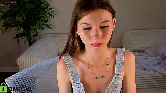 Nicole_Allenn – webcam-show