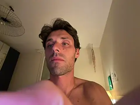 GavaldaNewn Webbikameraesitys