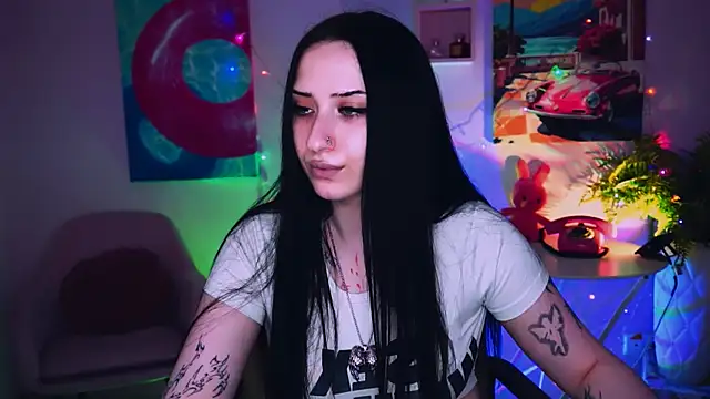 MonicaLowes 라이브 XXX 채팅
