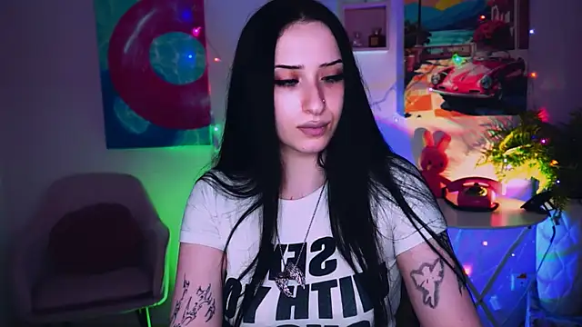 Chat XXX en directo de MonicaLowes