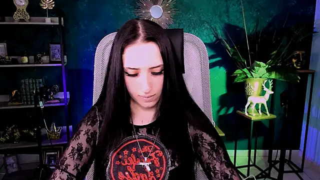 MonicaLowes Live XXX-chat
