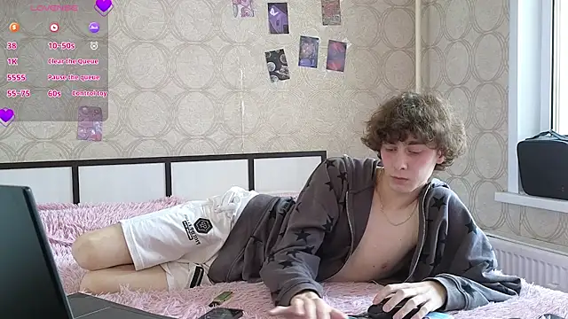 Liam_Winss 在線直播表演