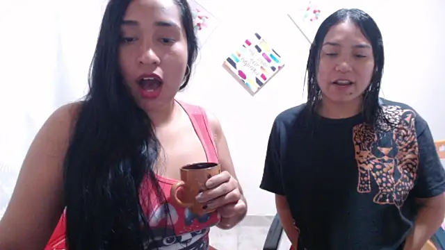 dianastevenson Pertunjukan Webcam