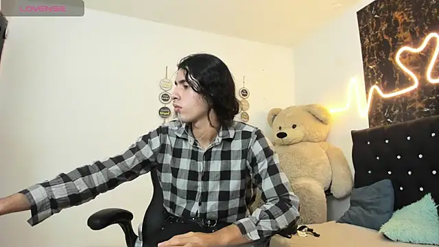TEJON_tq Webcam Show