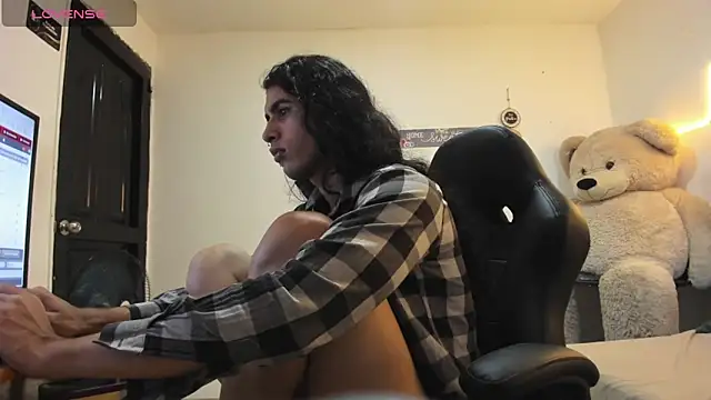 TEJON_tq's Webcam Show