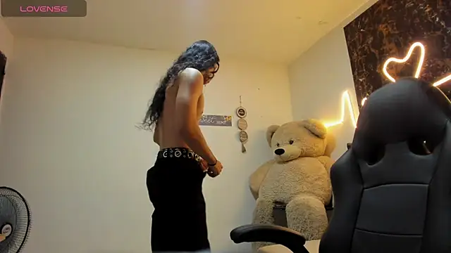 TEJON_tq webcam show