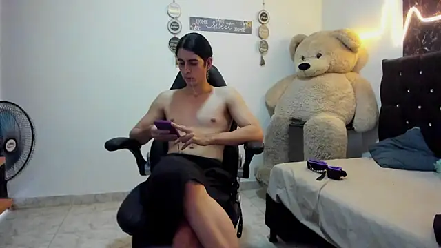 TEJON_tq Webcam show