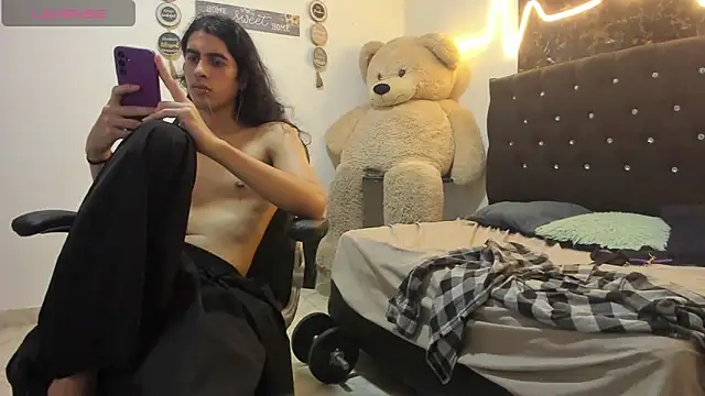 TEJON_tq Webcam show