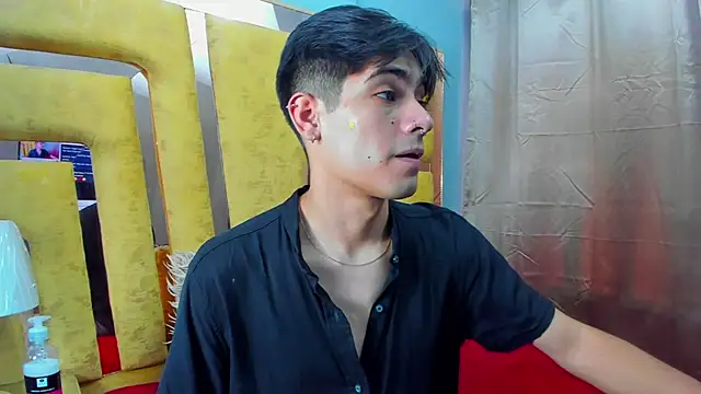 TaylerCruz Adlı Modelin Web Kamerası Şovu