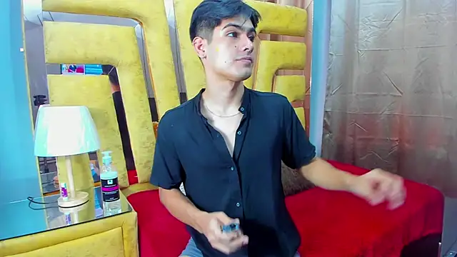 TaylerCruz Pertunjukan Webcam