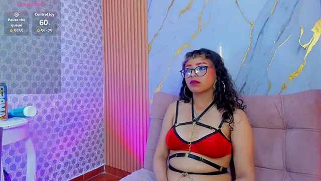 Chat XXX en directo de Willow_Levine