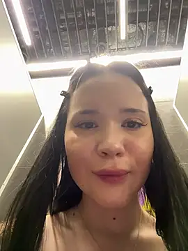 kitty_sixseven webcam show