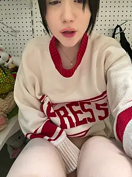 Show modela kitty_sixseven na web-kameri