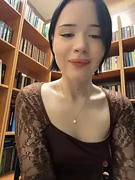 kitty_sixseven Adlı Modelin Web Kamerası Şovu