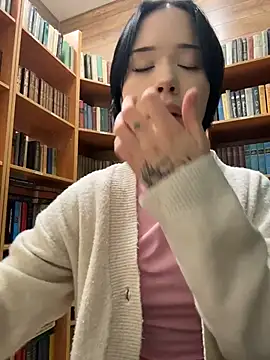 kitty_sixseven webkamerás műsora