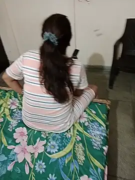 hot-punjabi-couple's Live XXX Chat