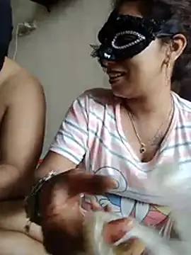 Pertunjukan Kamera Web hot-punjabi-couple