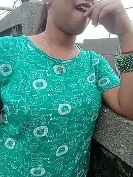 hot-punjabi-couple's Webcam Show