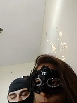 hot-punjabi-couple webkamerás műsora