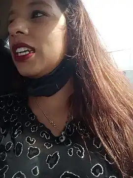 hot-punjabi-couple Adlı Modelin Web Kamerası Şovu
