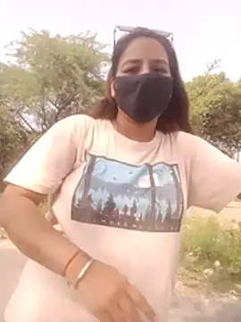 hot-punjabi-couple webcam show