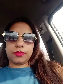 hot-punjabi-couple 在線直播表演
