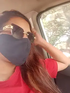 Pokazy przed kamerką – hot-punjabi-couple