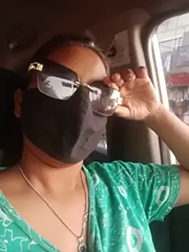 Webkamerová show hot-punjabi-couple