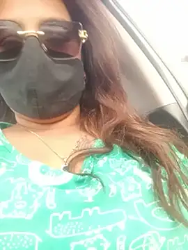hot-punjabi-couple webcam show