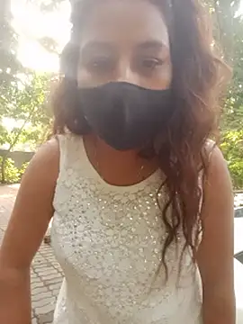 hot-punjabi-couple ওয়েবক্যাম শো