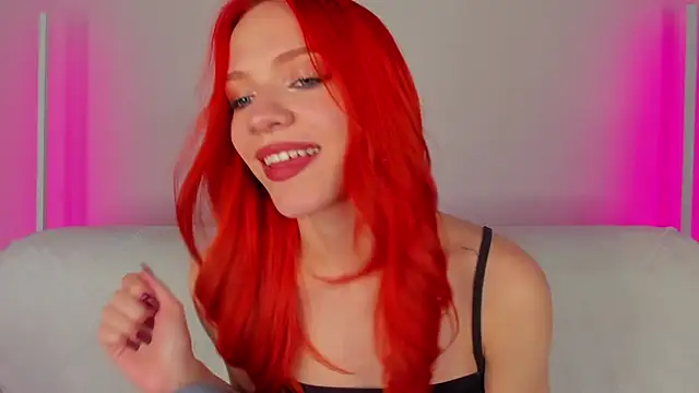 צ'אט XXX בשידור חי של TanyaSunny