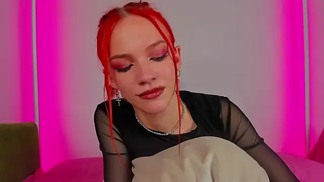 TanyaSunny Adlı Modelin Canlı XXX Sohbeti