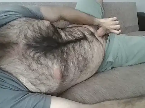 Show modela HairyMaster na web-kameri