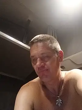 Show modela Pawlik79 na web-kameri