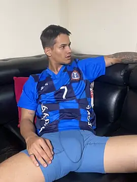 Show modela Aaronsexroom na web-kameri