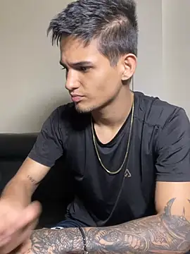 Aaronsexroom 在線直播表演