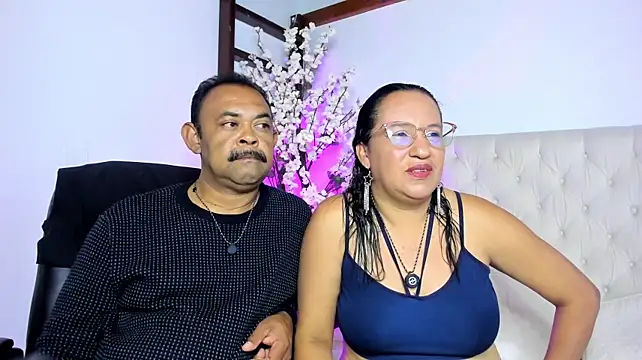 عرض كام John_n_Kate