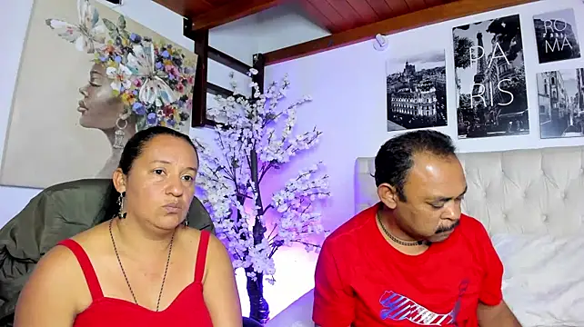 John_n_Kate Adlı Modelin Canlı XXX Sohbeti