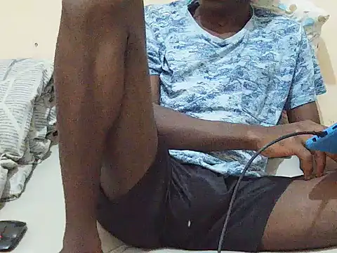 StudentTenInch: онлайн-секс-чат