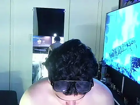 Javi_bermuzzin Webbikameraesitys