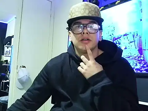 Javi_bermuzzi Webcam-Show